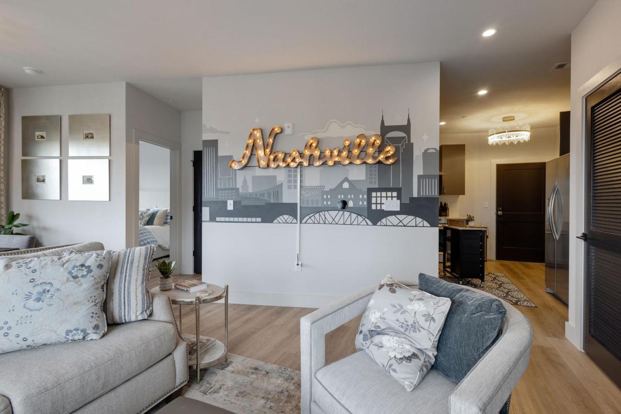 Appartement Elegant Corner Penthouse With Private Balcony, Skyline Views, Pool, And Gym à Nashville Extérieur photo